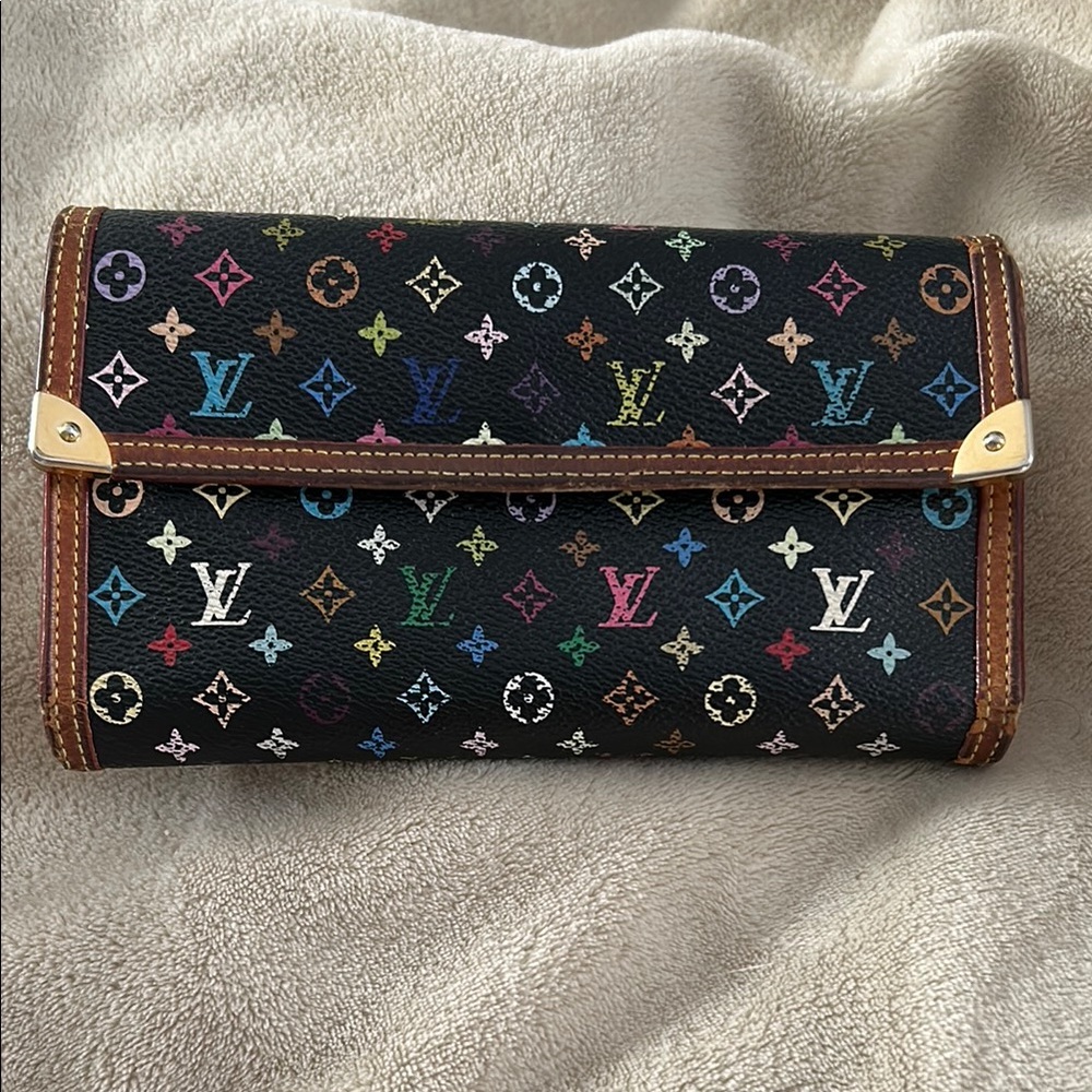 Vintage Louis Vuitton Murakami International Wallet